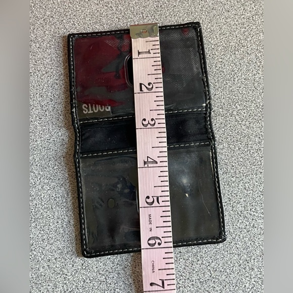 Vintage Roots Canada Black Leather Wallet - Picture 16 of 16